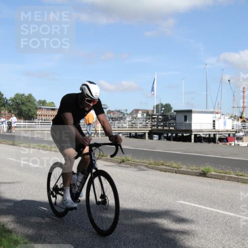 17.08.2025 - KN Förde Triathlon 2025 Yannick Fuchs http://msf.ph/oto/8614511 17.08.2025 11:03:51 Radfahren 265 meine-sportfotos.de