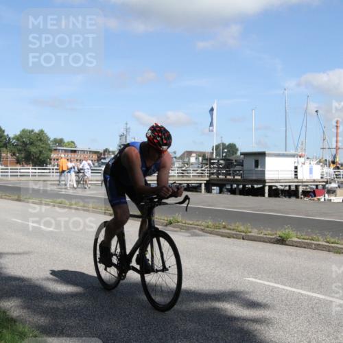 17.08.2025 - KN Förde Triathlon 2025 Yannick Fuchs http://msf.ph/oto/8614513 17.08.2025 11:03:59 Radfahren 265, 272, 283 meine-sportfotos.de