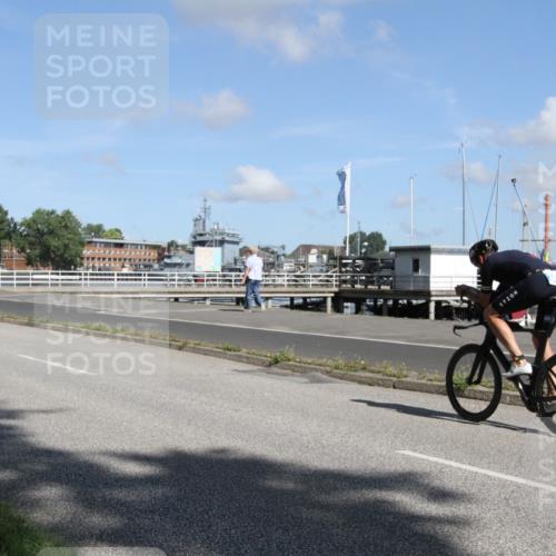 17.08.2025 - KN Förde Triathlon 2025 Yannick Fuchs http://msf.ph/oto/8614529 17.08.2025 11:05:50 Radfahren 281, 300 meine-sportfotos.de