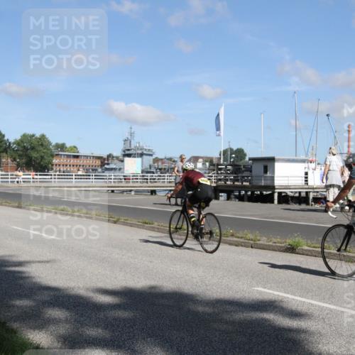 17.08.2025 - KN Förde Triathlon 2025 Yannick Fuchs http://msf.ph/oto/8614561 17.08.2025 11:08:41 Radfahren 261, 311, 323, 602, 605 meine-sportfotos.de