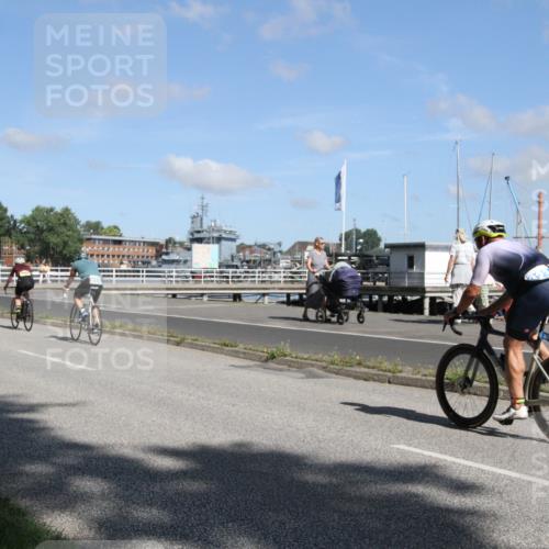 17.08.2025 - KN Förde Triathlon 2025 Yannick Fuchs http://msf.ph/oto/8614562 17.08.2025 11:08:42 Radfahren 261, 311, 323, 602, 605 meine-sportfotos.de