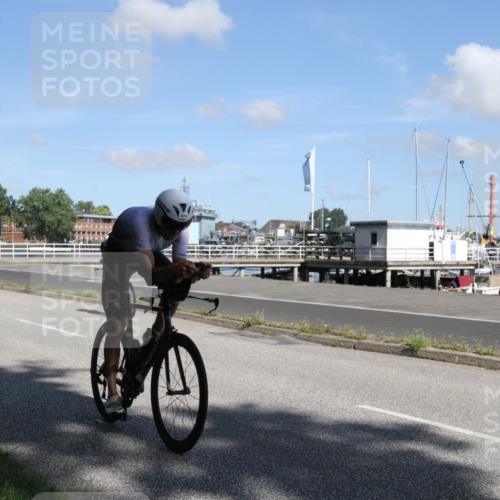 17.08.2025 - KN Förde Triathlon 2025 Yannick Fuchs http://msf.ph/oto/8614627 17.08.2025 11:11:31 Radfahren 267, 274, 604, 611 meine-sportfotos.de