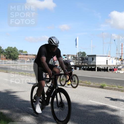 17.08.2025 - KN Förde Triathlon 2025 Yannick Fuchs http://msf.ph/oto/8614629 17.08.2025 11:11:41 Radfahren 265, 283, 324, 341, 364 meine-sportfotos.de