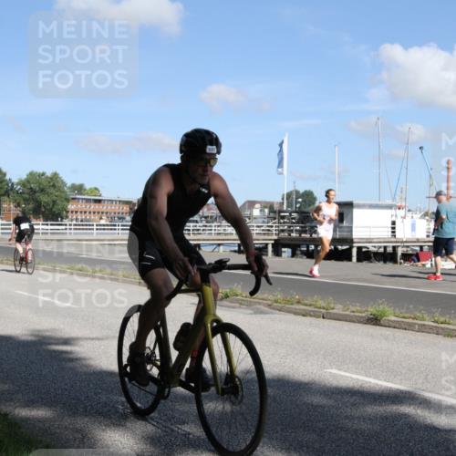 17.08.2025 - KN Förde Triathlon 2025 Yannick Fuchs http://msf.ph/oto/8614644 17.08.2025 11:12:14 Radfahren 269, 271, 278, 287, 291, 327, 343, 350, 635 meine-sportfotos.de