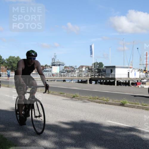 17.08.2025 - KN Förde Triathlon 2025 Yannick Fuchs http://msf.ph/oto/8614700 17.08.2025 11:13:55 Radfahren 271, 291, 307, 354, 371 meine-sportfotos.de