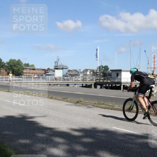 17.08.2025 - KN Förde Triathlon 2025 Yannick Fuchs http://msf.ph/oto/8614741 17.08.2025 11:15:10 Radfahren 281, 330, 345, 353, 374, 380, 609, 619, 621, 625, 632, 638, 642 meine-sportfotos.de