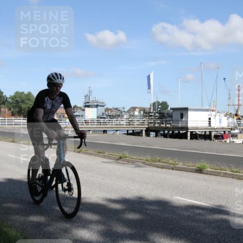 17.08.2025 - KN Förde Triathlon 2025 Yannick Fuchs http://msf.ph/oto/8614746 17.08.2025 11:15:14 Radfahren 281, 345, 353, 374, 380, 625, 632, 642 meine-sportfotos.de