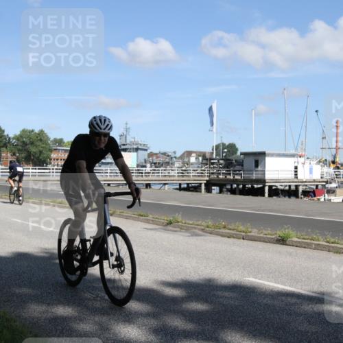 17.08.2025 - KN Förde Triathlon 2025 Yannick Fuchs http://msf.ph/oto/8614754 17.08.2025 11:15:34 Radfahren 300, 307, 354, 623, 629 meine-sportfotos.de