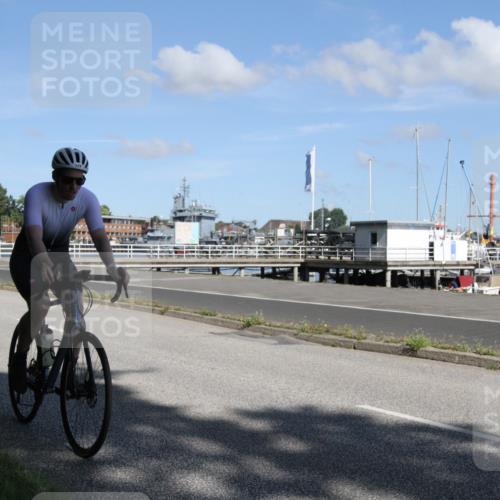 17.08.2025 - KN Förde Triathlon 2025 Yannick Fuchs http://msf.ph/oto/8614775 17.08.2025 11:16:14 Radfahren 266, 296, 310, 328, 335, 344, 368, 618, 626, 628 meine-sportfotos.de