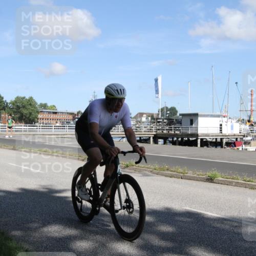 17.08.2025 - KN Förde Triathlon 2025 Yannick Fuchs http://msf.ph/oto/8614866 17.08.2025 11:18:56 Radfahren 299, 323, 631 meine-sportfotos.de
