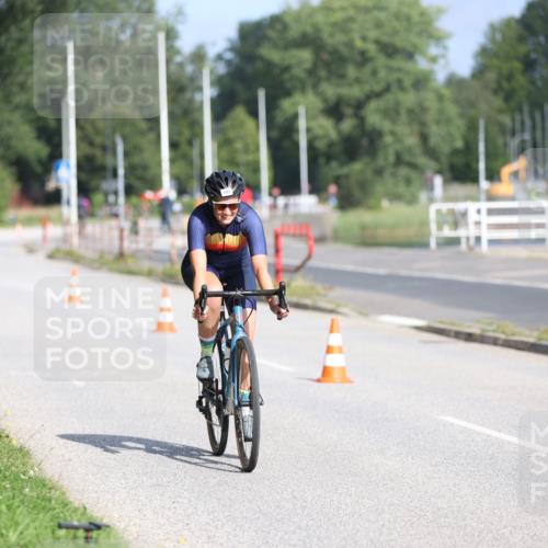 17.08.2025 - KN Förde Triathlon 2025 Yannick Fuchs http://msf.ph/oto/8614923 17.08.2025 10:02:57 Radfahren 142, 153, 181, 216, 137, 153 meine-sportfotos.de