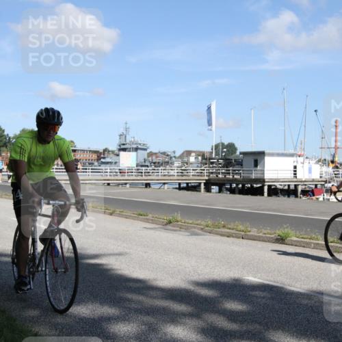 17.08.2025 - KN Förde Triathlon 2025 Yannick Fuchs http://msf.ph/oto/8614926 17.08.2025 11:19:45 Radfahren 269, 270, 278, 302, 325, 331, 385, 390 meine-sportfotos.de