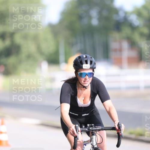 17.08.2025 - KN Förde Triathlon 2025 Yannick Fuchs http://msf.ph/oto/8614946 17.08.2025 10:03:07 Radfahren 142, 216 meine-sportfotos.de