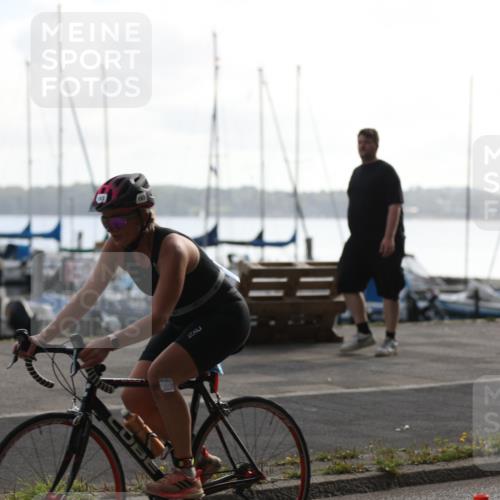 17.08.2025 - KN Förde Triathlon 2025 Yannick Fuchs http://msf.ph/oto/8614995 17.08.2025 10:03:29 Radfahren 149, 183, 202, 213, 215, 223, 242, 158 meine-sportfotos.de