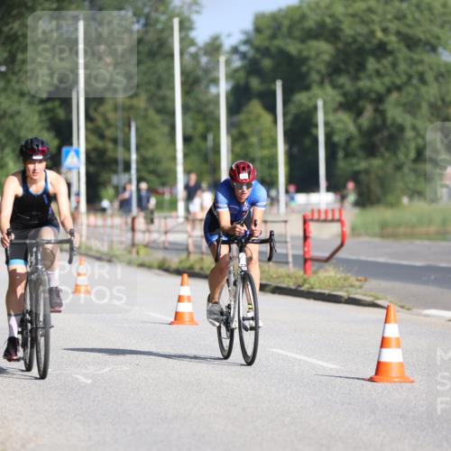 17.08.2025 - KN Förde Triathlon 2025 Yannick Fuchs http://msf.ph/oto/8615130 17.08.2025 09:29:26 Radfahren 109, 125, 170, 174, 228, 103, 113, 125 meine-sportfotos.de