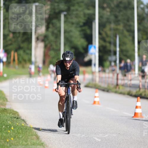 17.08.2025 - KN Förde Triathlon 2025 Yannick Fuchs http://msf.ph/oto/8615154 17.08.2025 09:29:28 Radfahren 109, 170, 174, 205, 228, 103, 113, 125 meine-sportfotos.de