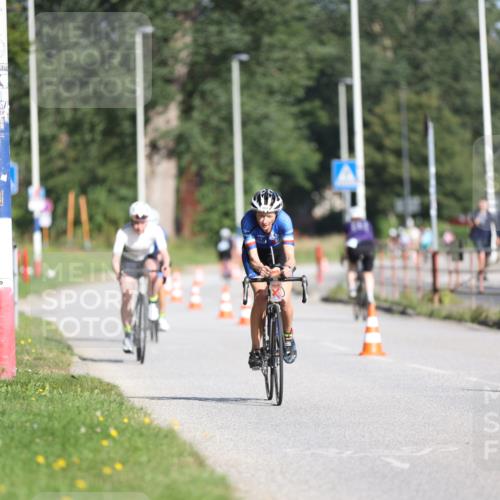 17.08.2025 - KN Förde Triathlon 2025 Yannick Fuchs http://msf.ph/oto/8615178 17.08.2025 09:29:39 Radfahren 108, 110, 136, 179, 196, 205, 211 meine-sportfotos.de