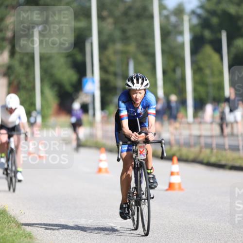 17.08.2025 - KN Förde Triathlon 2025 Yannick Fuchs http://msf.ph/oto/8615185 17.08.2025 09:29:40 Radfahren 108, 110, 136, 179, 196, 205, 211, 205 meine-sportfotos.de
