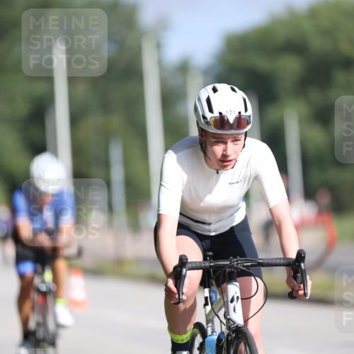 17.08.2025 - KN Förde Triathlon 2025 Yannick Fuchs http://msf.ph/oto/8615199 17.08.2025 09:29:42 Radfahren 108, 110, 136, 179, 211, 196, 205 meine-sportfotos.de