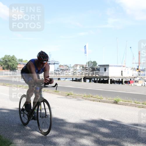 17.08.2025 - KN Förde Triathlon 2025 Yannick Fuchs http://msf.ph/oto/8615248 17.08.2025 11:22:36 Radfahren 272, 287, 350 meine-sportfotos.de