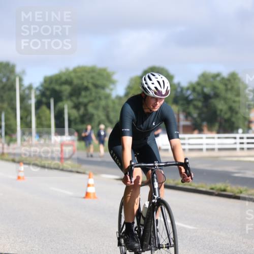 17.08.2025 - KN Förde Triathlon 2025 Yannick Fuchs http://msf.ph/oto/8615260 17.08.2025 09:30:01 Radfahren 114, 183, 186, 210, 240, 241, 244, 114, 186 meine-sportfotos.de