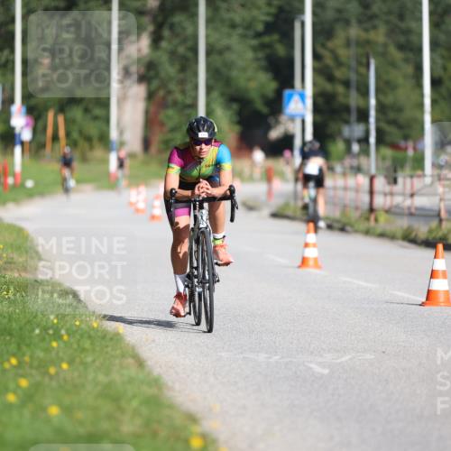 17.08.2025 - KN Förde Triathlon 2025 Yannick Fuchs http://msf.ph/oto/8615290 17.08.2025 09:30:12 Radfahren 184, 195, 201, 183, 210 meine-sportfotos.de