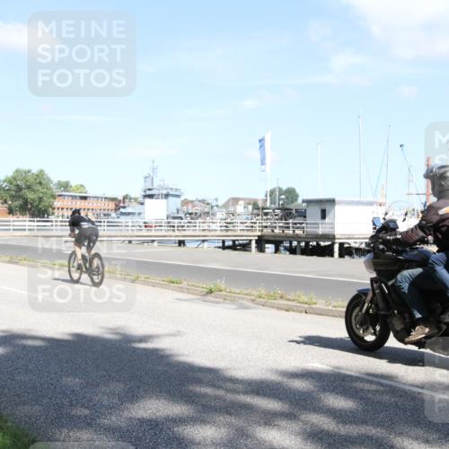 17.08.2025 - KN Förde Triathlon 2025 Yannick Fuchs http://msf.ph/oto/8615296 17.08.2025 11:23:03 Radfahren 281, 343, 370, 601 meine-sportfotos.de