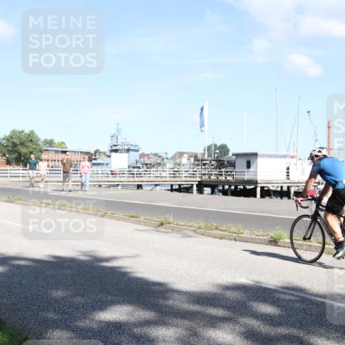 17.08.2025 - KN Förde Triathlon 2025 Yannick Fuchs http://msf.ph/oto/8615372 17.08.2025 11:23:55 Radfahren 349, 351, 372, 610 meine-sportfotos.de