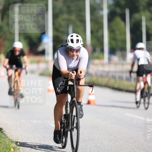 17.08.2025 - KN Förde Triathlon 2025 Yannick Fuchs http://msf.ph/oto/8615397 17.08.2025 09:30:47 Radfahren 117, 157, 197, 224, 242 meine-sportfotos.de