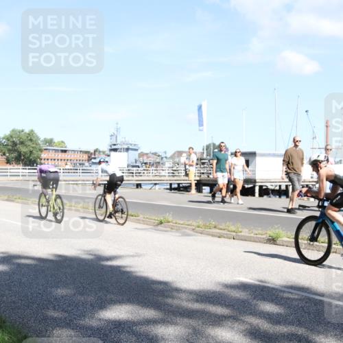 17.08.2025 - KN Förde Triathlon 2025 Yannick Fuchs http://msf.ph/oto/8615401 17.08.2025 11:24:09 Radfahren 261, 266, 288, 291, 296, 307, 353, 362, 612, 614, 619, 632 meine-sportfotos.de