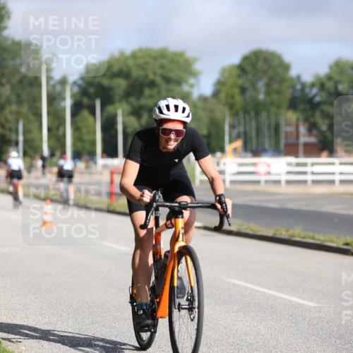 17.08.2025 - KN Förde Triathlon 2025 Yannick Fuchs http://msf.ph/oto/8615412 17.08.2025 09:30:49 Radfahren 117, 157, 197, 223, 224, 242 meine-sportfotos.de