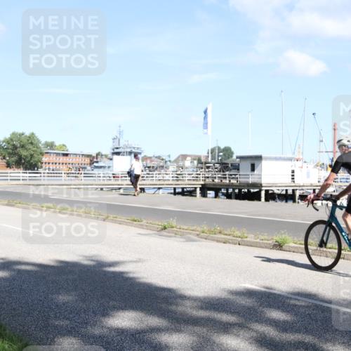 17.08.2025 - KN Förde Triathlon 2025 Yannick Fuchs http://msf.ph/oto/8615416 17.08.2025 11:24:16 Radfahren 261, 288, 296, 345, 353, 614, 619, 642 meine-sportfotos.de
