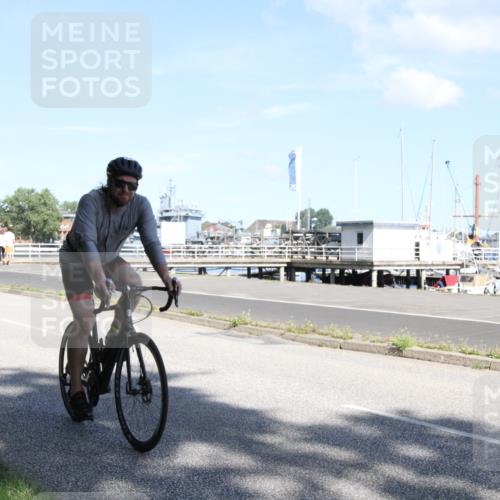 17.08.2025 - KN Förde Triathlon 2025 Yannick Fuchs http://msf.ph/oto/8615442 17.08.2025 11:24:34 Radfahren 281, 326, 329, 352, 371, 380, 616 meine-sportfotos.de