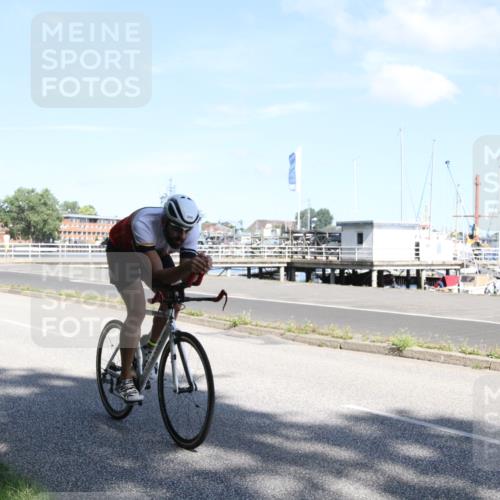 17.08.2025 - KN Förde Triathlon 2025 Yannick Fuchs http://msf.ph/oto/8615468 17.08.2025 11:24:55 Radfahren 303, 306, 328, 373, 389 meine-sportfotos.de
