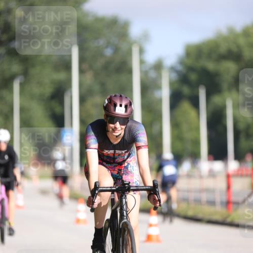 17.08.2025 - KN Förde Triathlon 2025 Yannick Fuchs http://msf.ph/oto/8615486 17.08.2025 09:31:08 Radfahren 102, 125, 126, 188, 198, 200, 216, 218, 219, 221, 102, 107, 111, 208, 212 meine-sportfotos.de