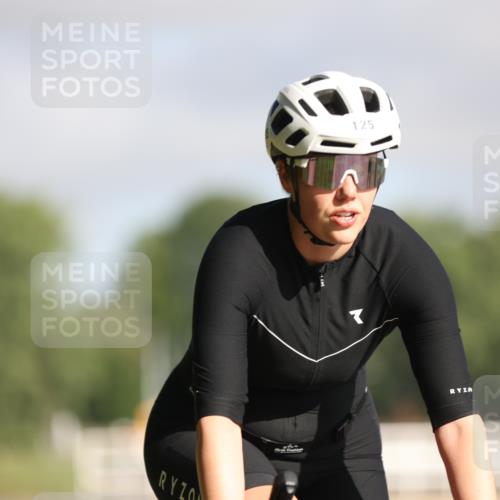 17.08.2025 - KN Förde Triathlon 2025 Yannick Fuchs http://msf.ph/oto/8615505 17.08.2025 09:31:11 Radfahren 125, 126, 133, 188, 198, 216, 218, 219, 221, 102, 107, 188, 200, 221 meine-sportfotos.de