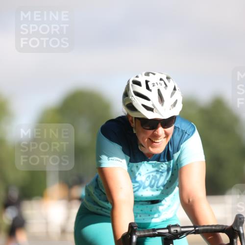 17.08.2025 - KN Förde Triathlon 2025 Yannick Fuchs http://msf.ph/oto/8615526 17.08.2025 09:31:14 Radfahren 133, 136, 198, 216, 219, 102, 125, 126, 188, 200, 216, 218, 221 meine-sportfotos.de