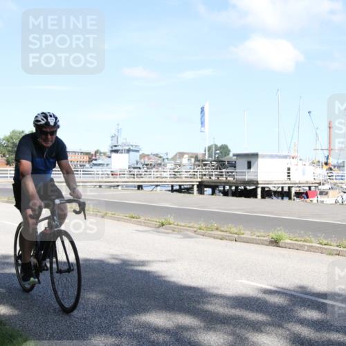 17.08.2025 - KN Förde Triathlon 2025 Yannick Fuchs http://msf.ph/oto/8615560 17.08.2025 11:25:41 Radfahren 288, 296, 307, 349, 372, 610, 617, 630, 632, 633 meine-sportfotos.de
