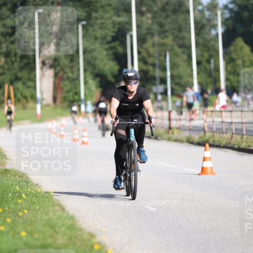 17.08.2025 - KN Förde Triathlon 2025 Yannick Fuchs http://msf.ph/oto/8615566 17.08.2025 09:31:29 Radfahren 104, 127, 148, 170, 190, 196, 211, 215, 230, 235, 120, 136, 215, 230 meine-sportfotos.de