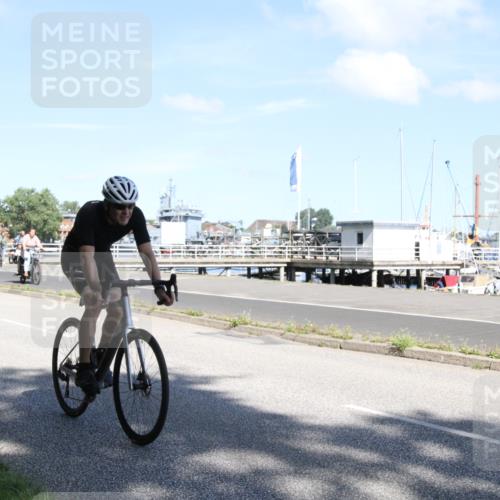 17.08.2025 - KN Förde Triathlon 2025 Yannick Fuchs http://msf.ph/oto/8615603 17.08.2025 11:26:02 Radfahren 310, 345, 353, 354, 361, 368, 612, 614, 619, 623, 643 meine-sportfotos.de