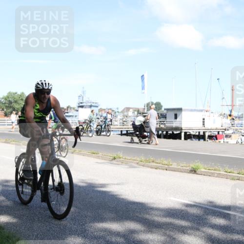 17.08.2025 - KN Förde Triathlon 2025 Yannick Fuchs http://msf.ph/oto/8615633 17.08.2025 11:26:18 Radfahren 282, 369, 380, 382, 608, 618, 627 meine-sportfotos.de