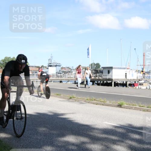 17.08.2025 - KN Förde Triathlon 2025 Yannick Fuchs http://msf.ph/oto/8615688 17.08.2025 11:27:04 Radfahren 294, 295, 346, 606, 609, 625, 629, 633 meine-sportfotos.de