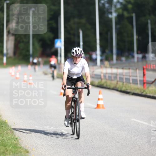 17.08.2025 - KN Förde Triathlon 2025 Yannick Fuchs http://msf.ph/oto/8615702 17.08.2025 09:32:26 Radfahren 147, 162, 201, 224, 246, 195, 201 meine-sportfotos.de