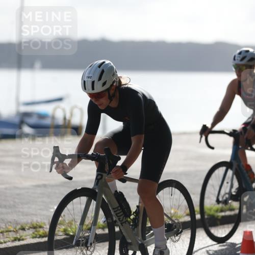 17.08.2025 - KN Förde Triathlon 2025 Yannick Fuchs http://msf.ph/oto/8615739 17.08.2025 09:32:36 Radfahren 130, 138, 162, 242, 243, 246 meine-sportfotos.de