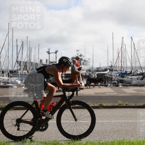 17.08.2025 - KN Förde Triathlon 2025 Yannick Fuchs http://msf.ph/oto/8615768 17.08.2025 09:26:58 Radfahren 180, 250, 253, 254 meine-sportfotos.de