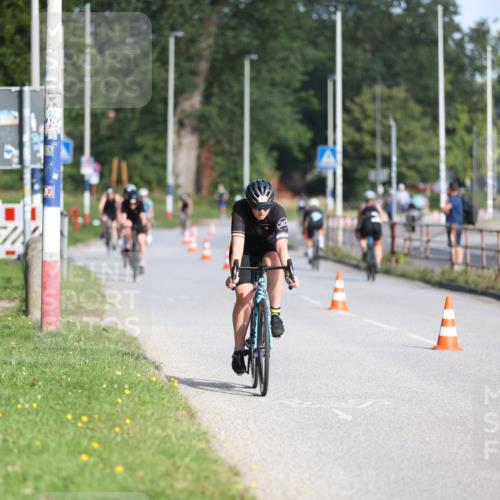 17.08.2025 - KN Förde Triathlon 2025 Yannick Fuchs http://msf.ph/oto/8615777 17.08.2025 09:32:45 Radfahren 111, 126, 133, 152, 197, 198, 208, 212, 216, 221, 130, 138, 242, 243 meine-sportfotos.de
