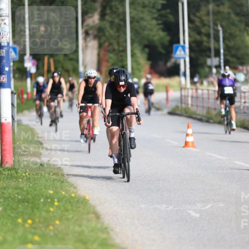 17.08.2025 - KN Förde Triathlon 2025 Yannick Fuchs http://msf.ph/oto/8615792 17.08.2025 09:32:48 Radfahren 102, 111, 126, 133, 152, 197, 198, 208, 212, 216, 218, 221, 138, 242, 243 meine-sportfotos.de