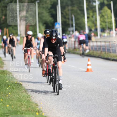 17.08.2025 - KN Förde Triathlon 2025 Yannick Fuchs http://msf.ph/oto/8615799 17.08.2025 09:32:49 Radfahren 102, 104, 111, 126, 133, 152, 197, 198, 208, 212, 216, 218, 221, 221, 243 meine-sportfotos.de