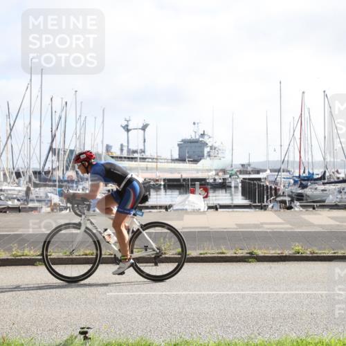 17.08.2025 - KN Förde Triathlon 2025 Yannick Fuchs http://msf.ph/oto/8615826 17.08.2025 09:27:46 Radfahren 103, 109, 113 meine-sportfotos.de