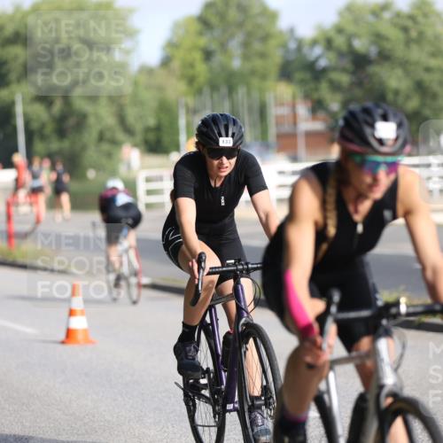 17.08.2025 - KN Förde Triathlon 2025 Yannick Fuchs http://msf.ph/oto/8615846 17.08.2025 09:32:55 Radfahren 102, 104, 122, 133, 197, 198, 212, 218, 111, 126, 152, 208, 216, 221 meine-sportfotos.de